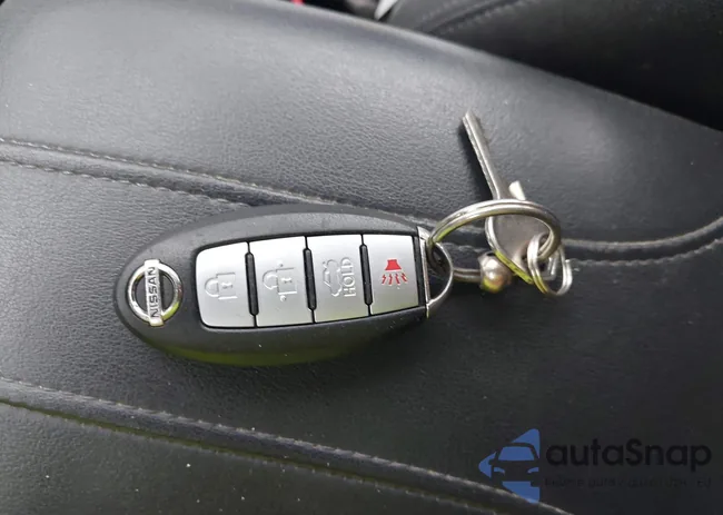 1N4AL3AP3FN874580: 41858079