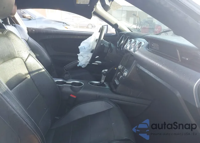 1FA6P8CF3L5176235: 41859224