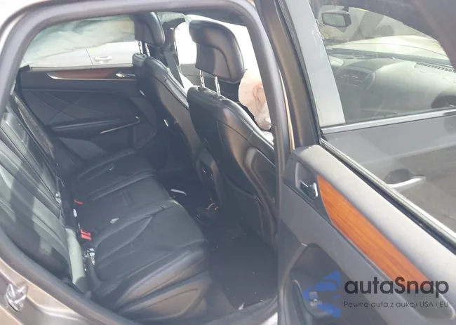 5LMCJ3D92HUL08269: 41859297