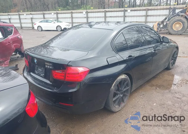 WBA3A5G53ENP32946: 41858926