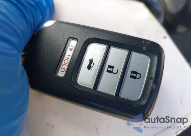 1HGCR2F87DA152306: 41859075