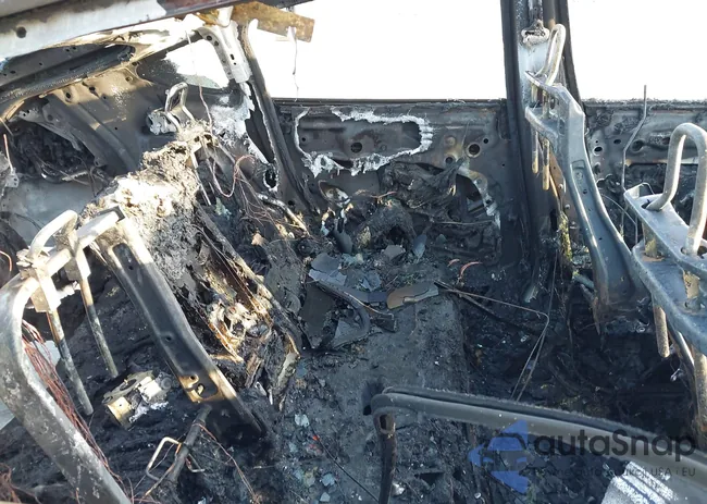 7SAYGDEF5NF493205: 41860645