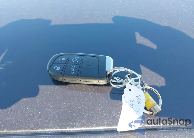 2C3CDXBG2KH695976: 41859947