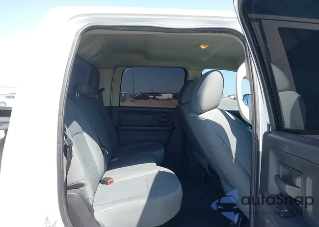 3C6TR4CT6EG243306: 41860120