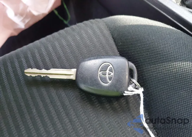 JTMZFREV3HJ143416: 41861981