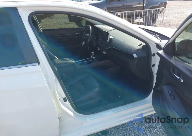 1N4BL4CVXKC109359: 41862059