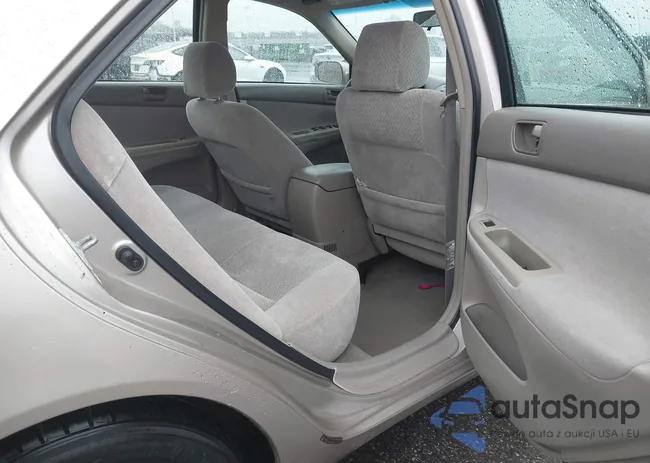 4T1BE32K02U612751: 41863448