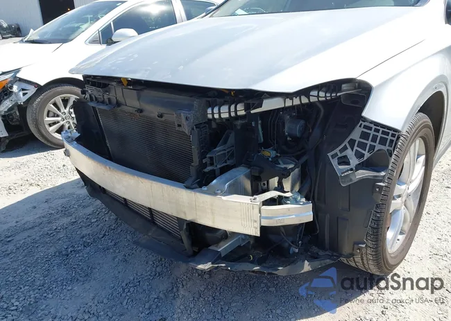 WDCTG4EB2GJ256889: 41863520