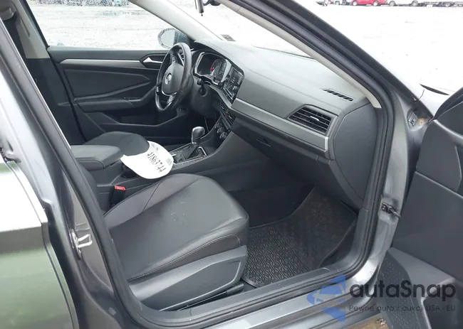 3VWC57BU4KM201176: 41863744