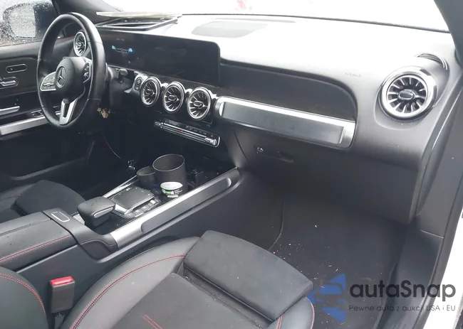 W1N4M4HB9PW308660: 41864309