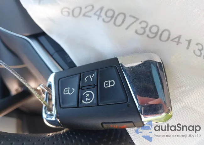 1V2FE2CA6NC220596: 41864407