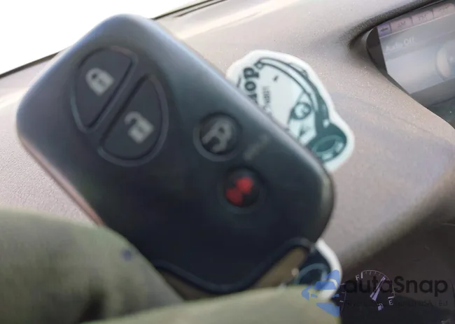 2T2ZK1BA8EC143090: 41864784