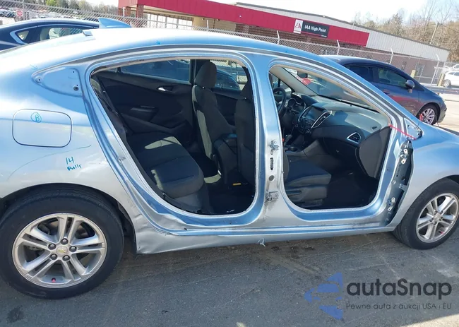 1G1BE5SM5H7199758: 41863881