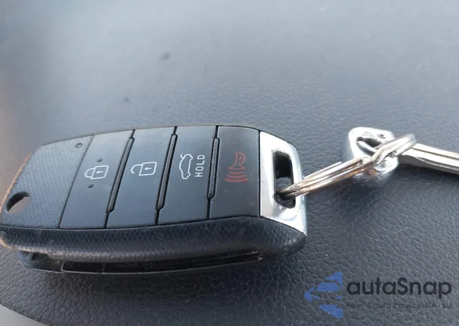 KNADM4A37G6542089: 41865376