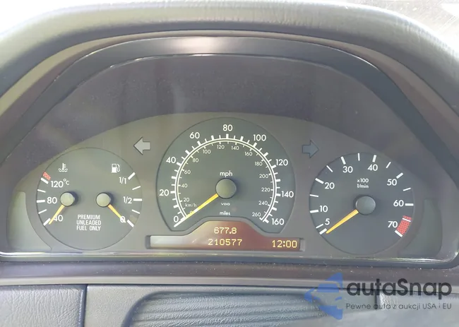 WDBJF55F7VA402305: 41865470