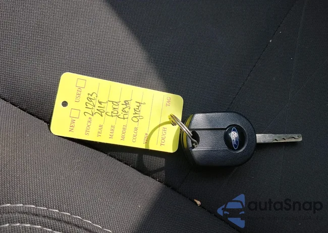 3FADP4EJ9KM139877: 41865502