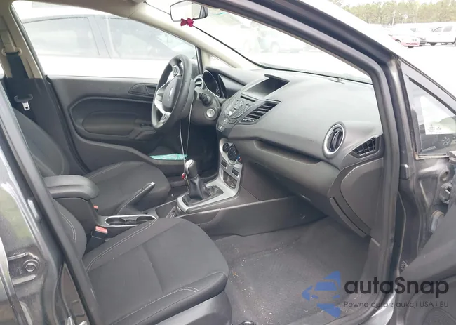 3FADP4EJ9KM139877: 41865502