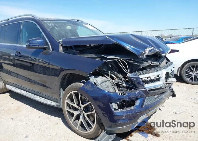 4JGDF7CE0DA250785: 41865691