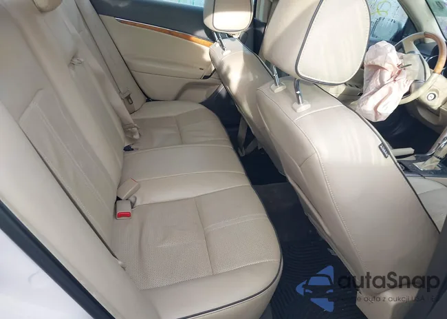 3LNHL2JC2CR800281: 41866601