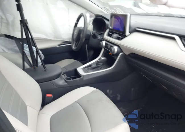 2T3C1RFV2RC263246: 41865925