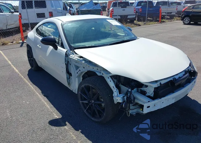 JF1ZNBE18N9757260: 41867612