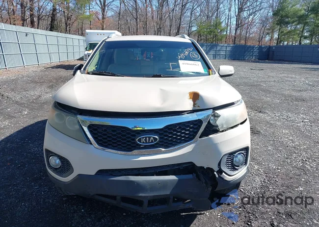 5XYKT3A14BG060322: 41866862