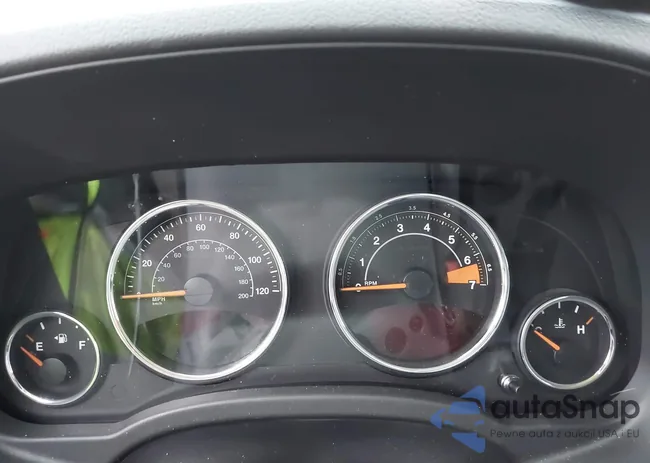 1C4NJCEB5ED522069: 41866955