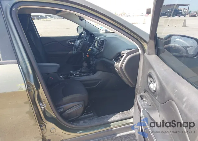 1C4PJLCB2MD155979: 41867167