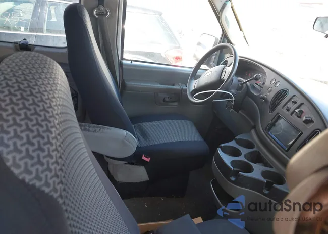 1FBNE31L18DA20963: 41869182