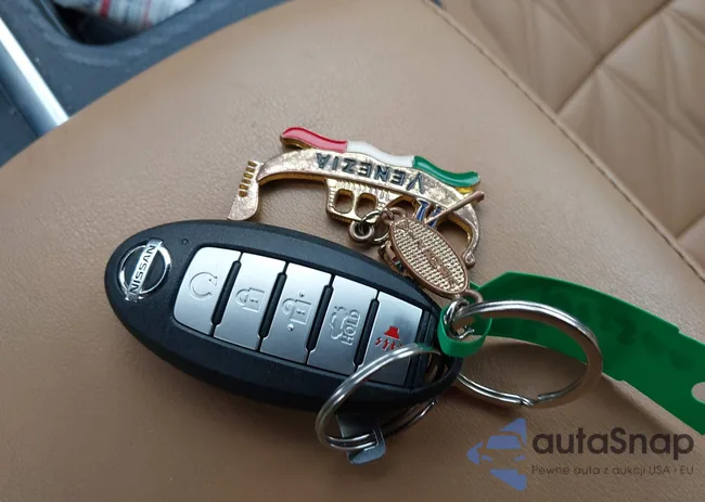 3N1AB8CV6NY224989: 41869435