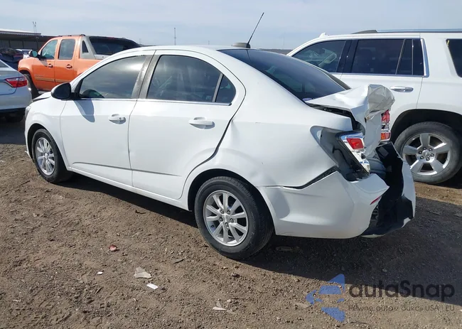 1G1JD5SBXH4178144: 41869622