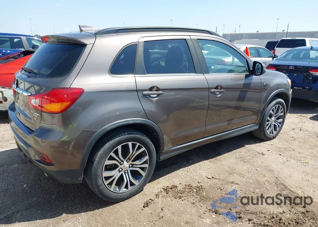 JA4AP4AW4JU018385: 41868875