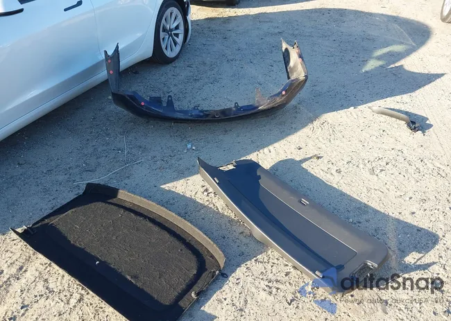 WVGAV7AX5FW571544: 41870337