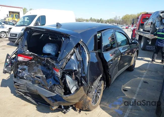 1FMCU9BZ7NUA26950: 41869964