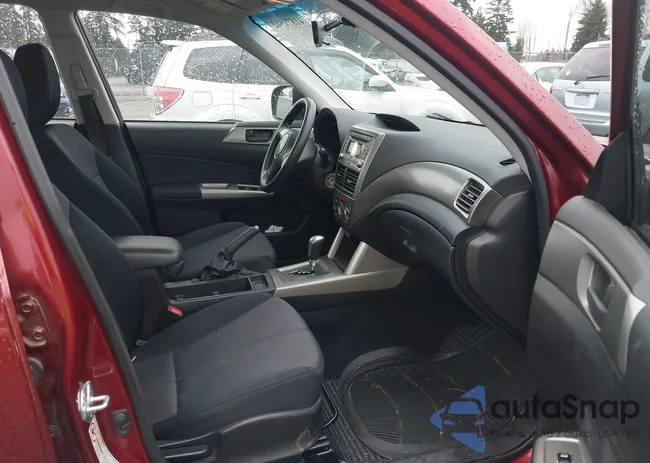 JF2SH61689H731282: 41871542