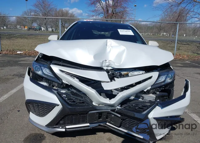 4T1K61AK2NU707996: 41870819