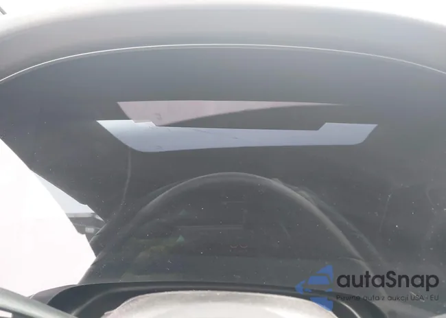 W1KEG2CB9RF047151: 41870832