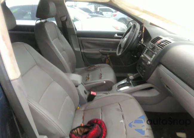 3VWSF71K07M100541: 41870852