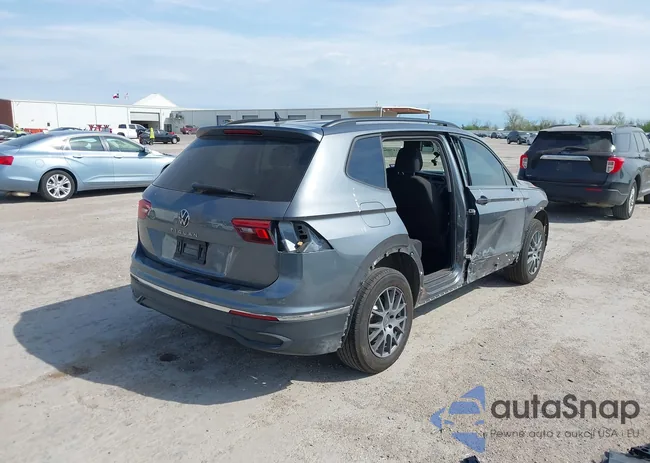 3VVRB7AX9PM132401: 41870969