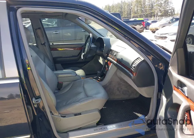 WDBGA43E6SA228817: 41871143