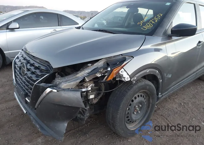 3N1CP5BV7ML476661: 41872572