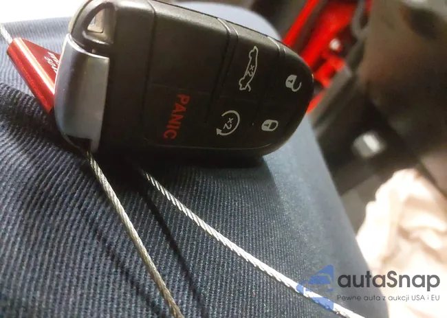 2C3CDXGJ7LH247951: 41873033