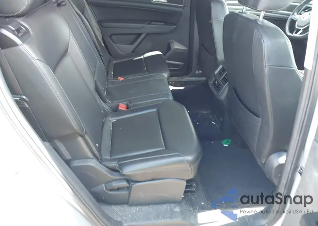 1V2LR2CA7JC524893: 41876288