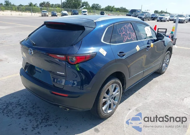 3MVDMBDL8NM450181: 41878044