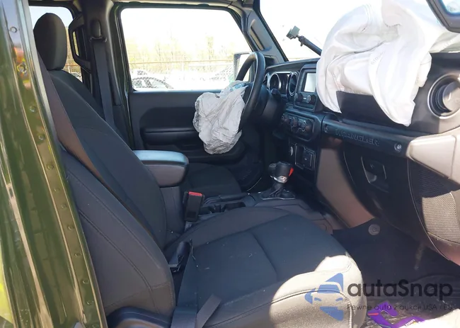 1C4HJXDG5MW804748: 41878895