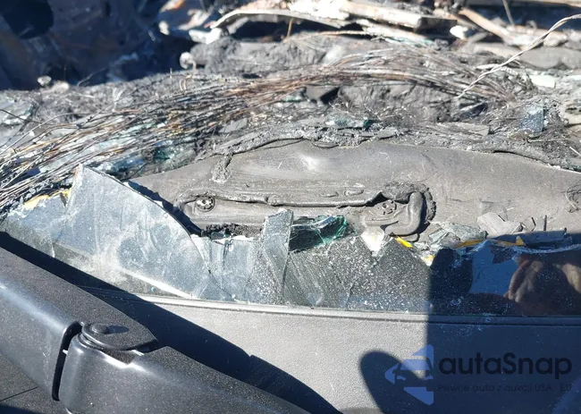 5FPYK3F89RB015601: 41880308