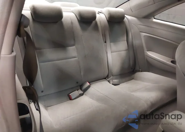 2HGFG1B69AH517373: 41880597