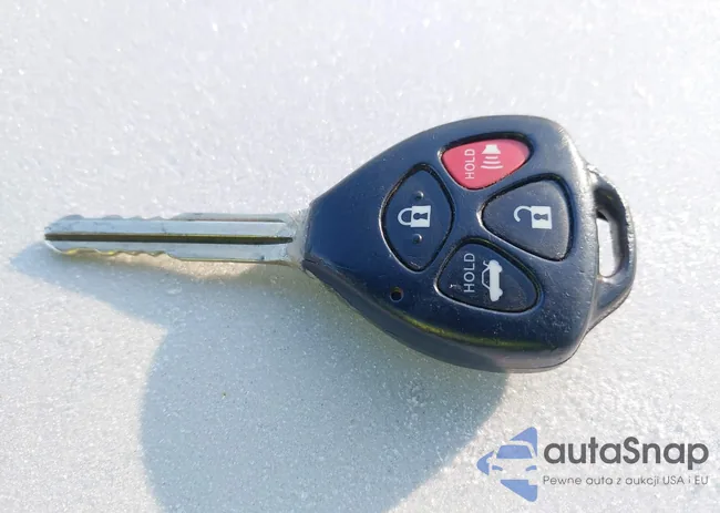 2T1BU4EE1AC385939: 41881271