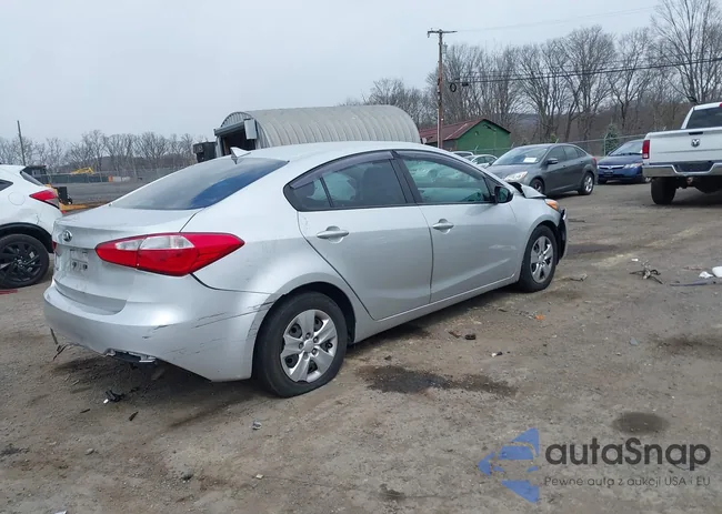 KNAFX4A68F5271316: 41880924