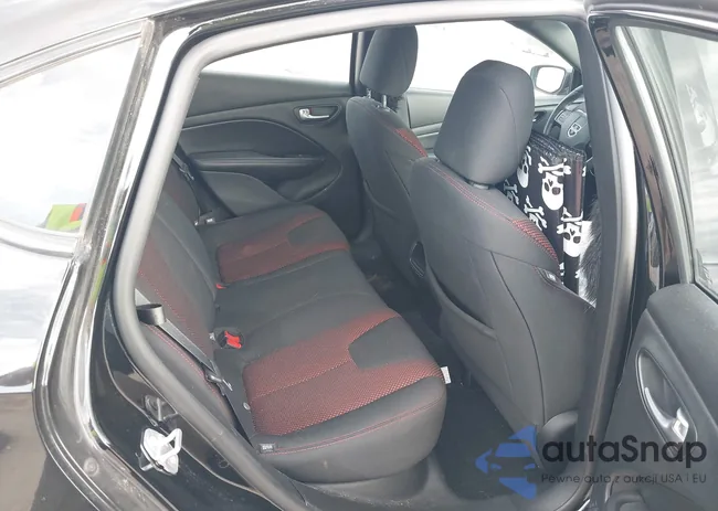 1C3CDFBB4GD752391: 41880979